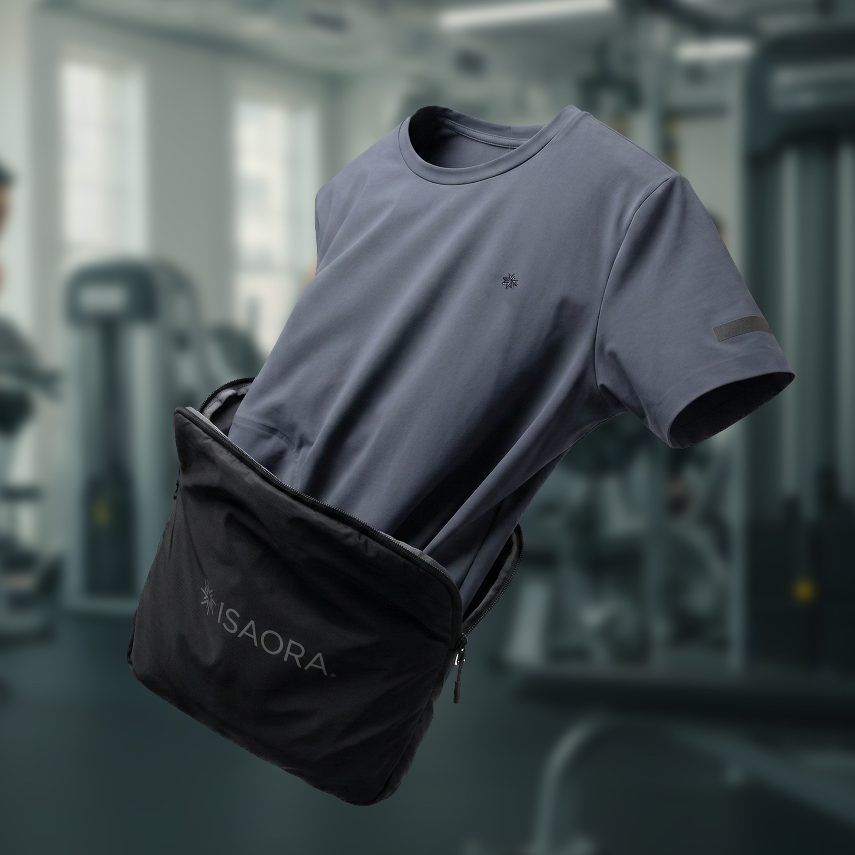 Meet the Lightest Travel Bag