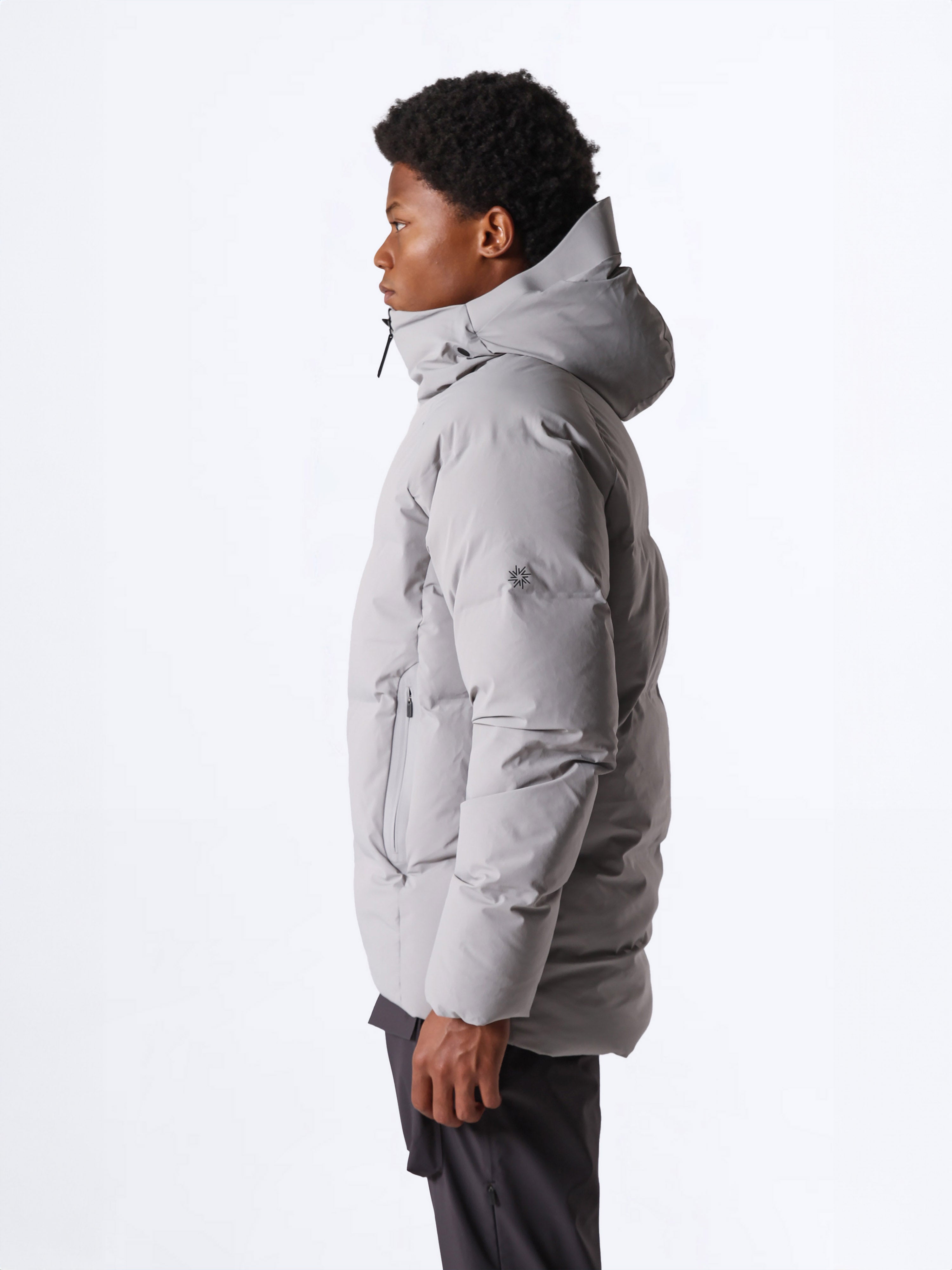 #color_ultimate grey