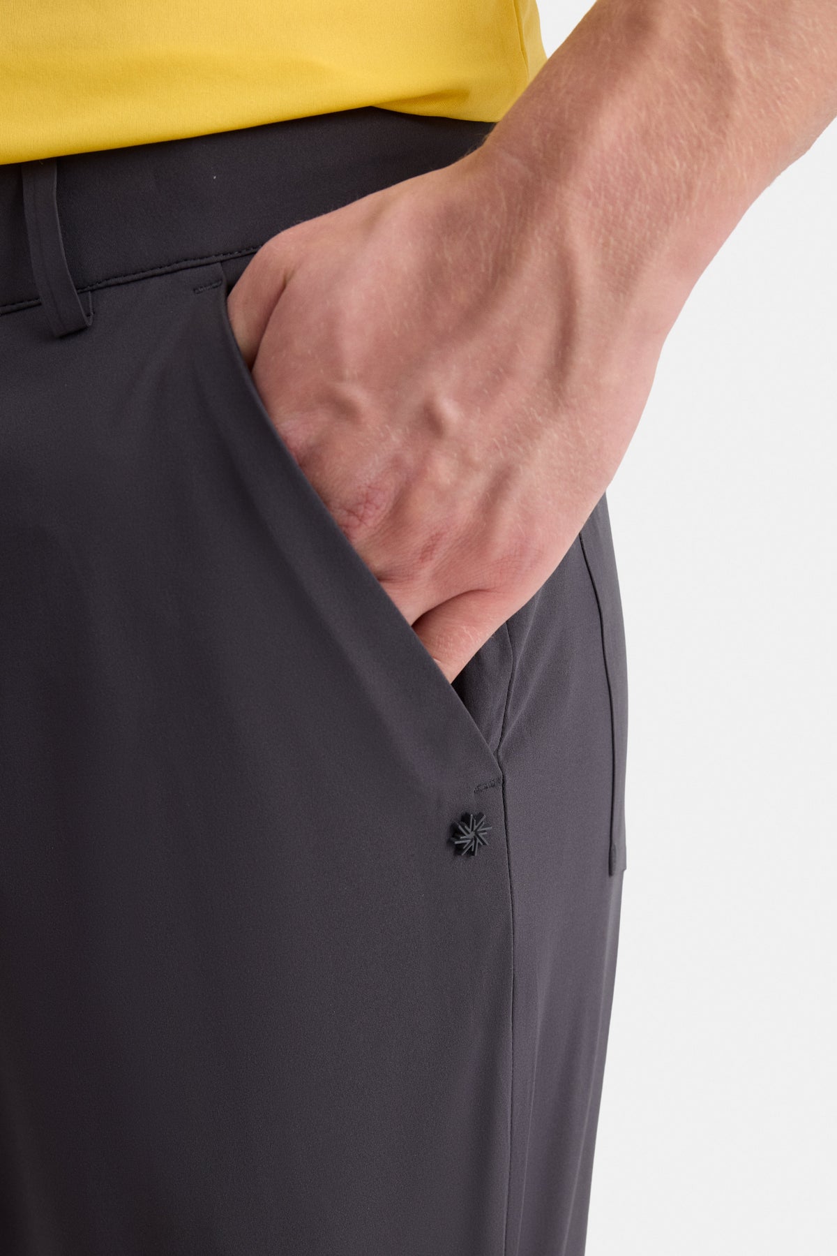 MOTION FIT CHINOHOSE