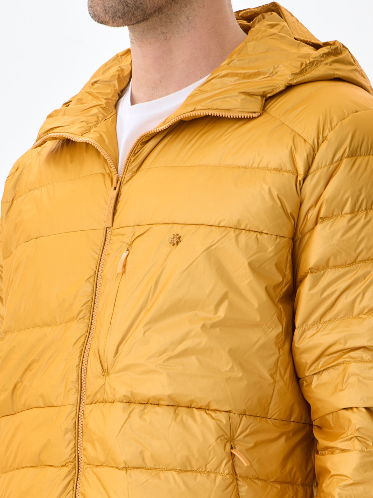 HOODED BOLD DAUNENJACKE