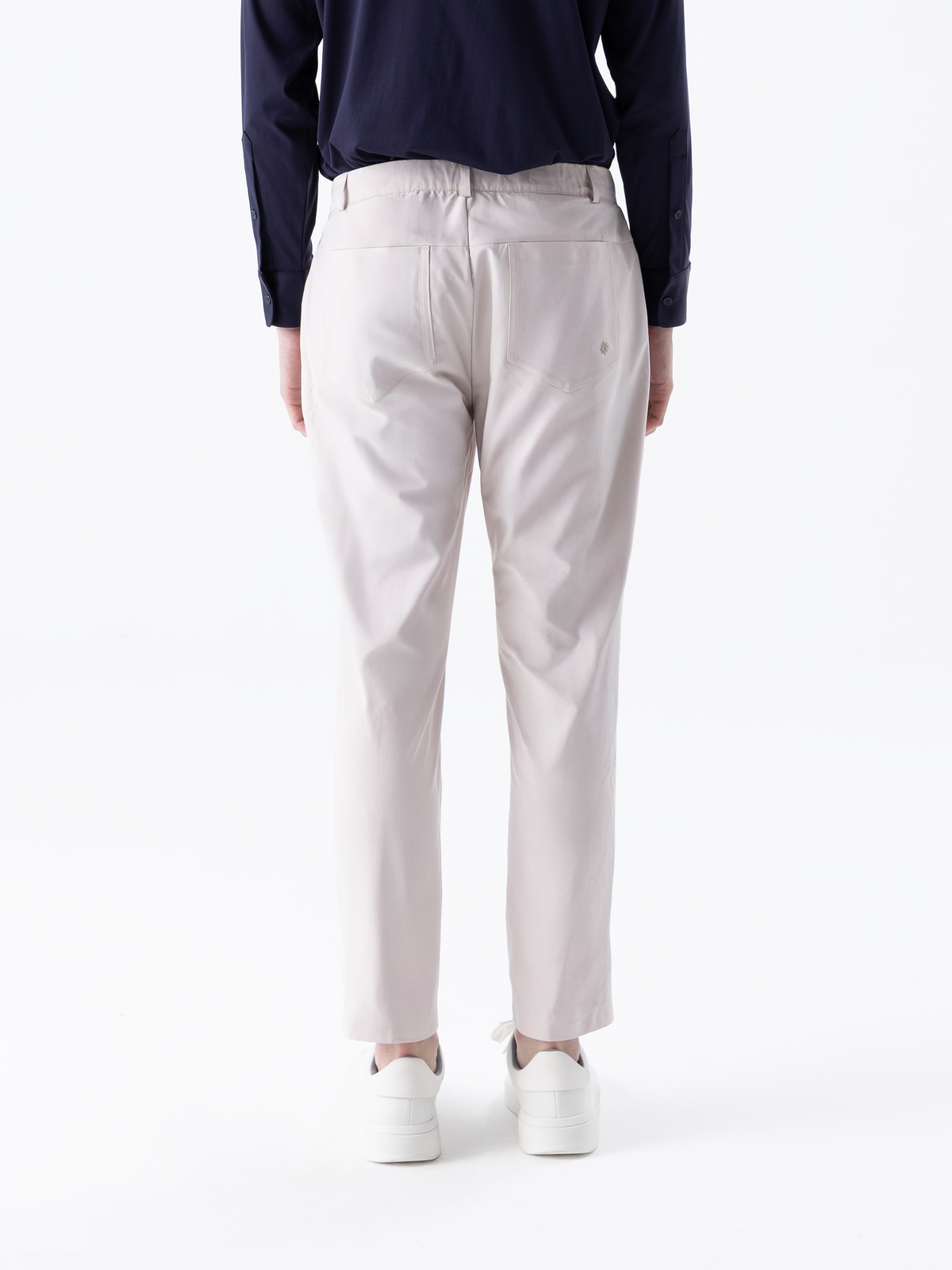 NEW TECHNICAL CHINOHOSE