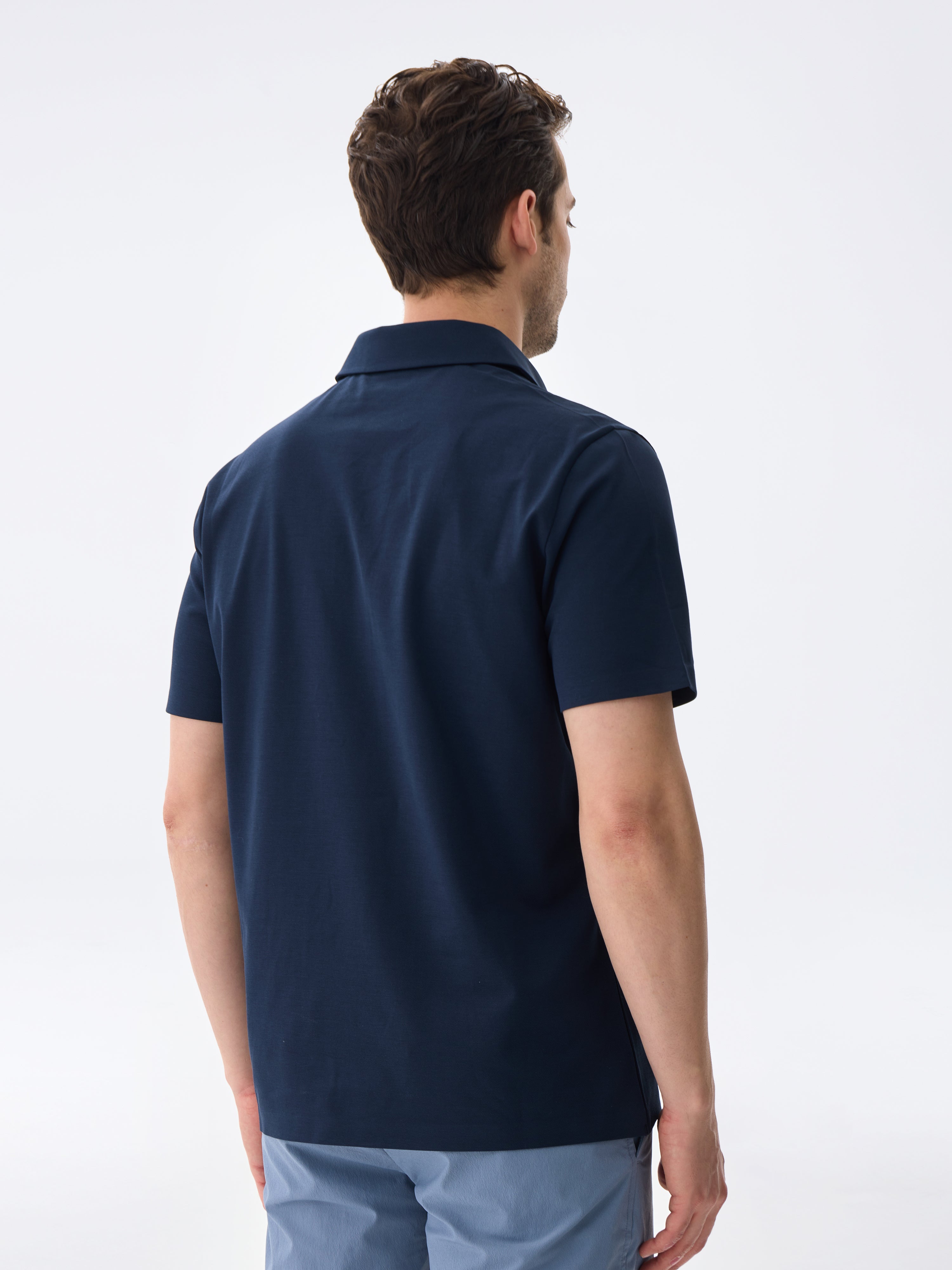 #color_navy