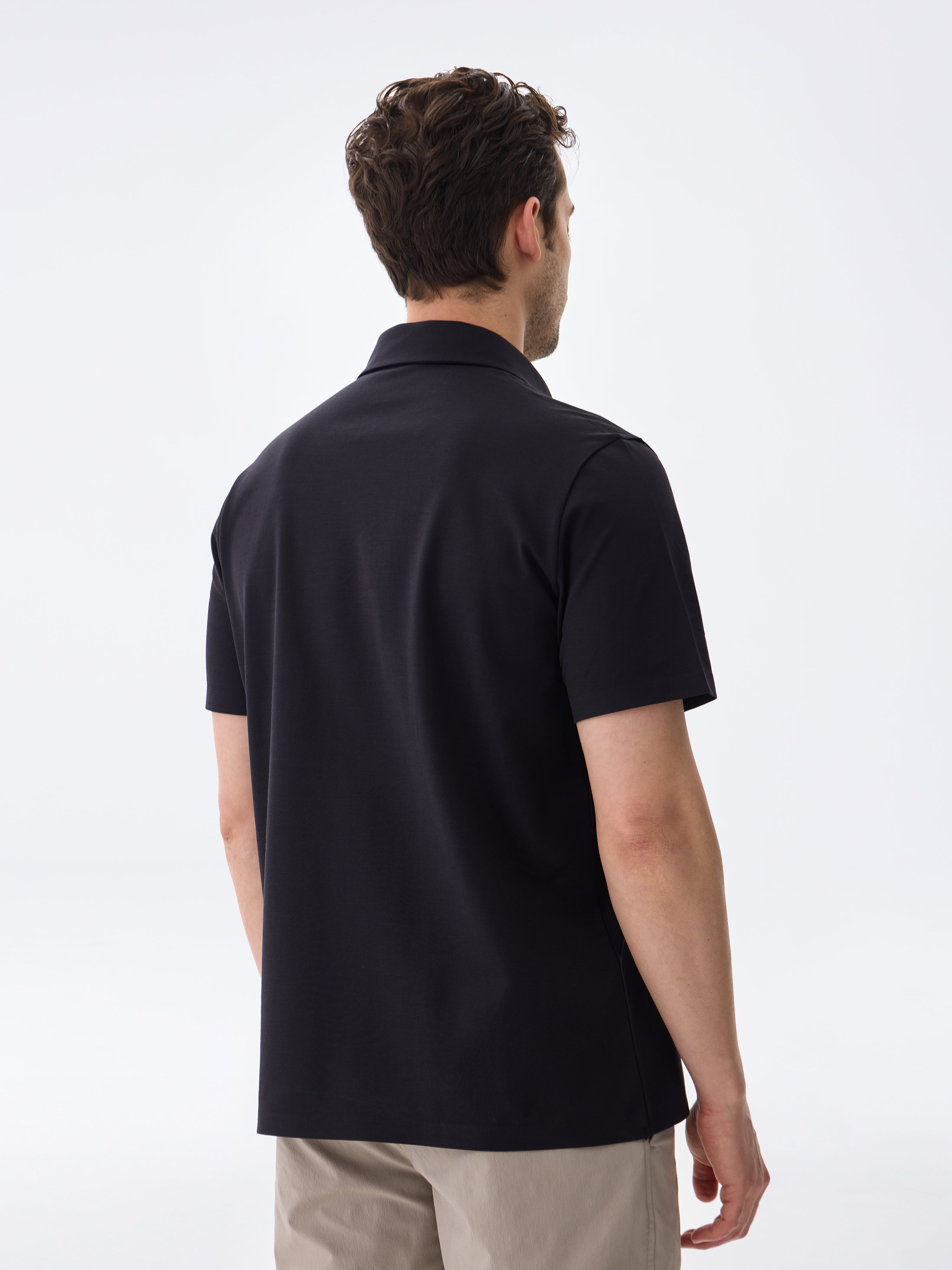 #color_black onyx