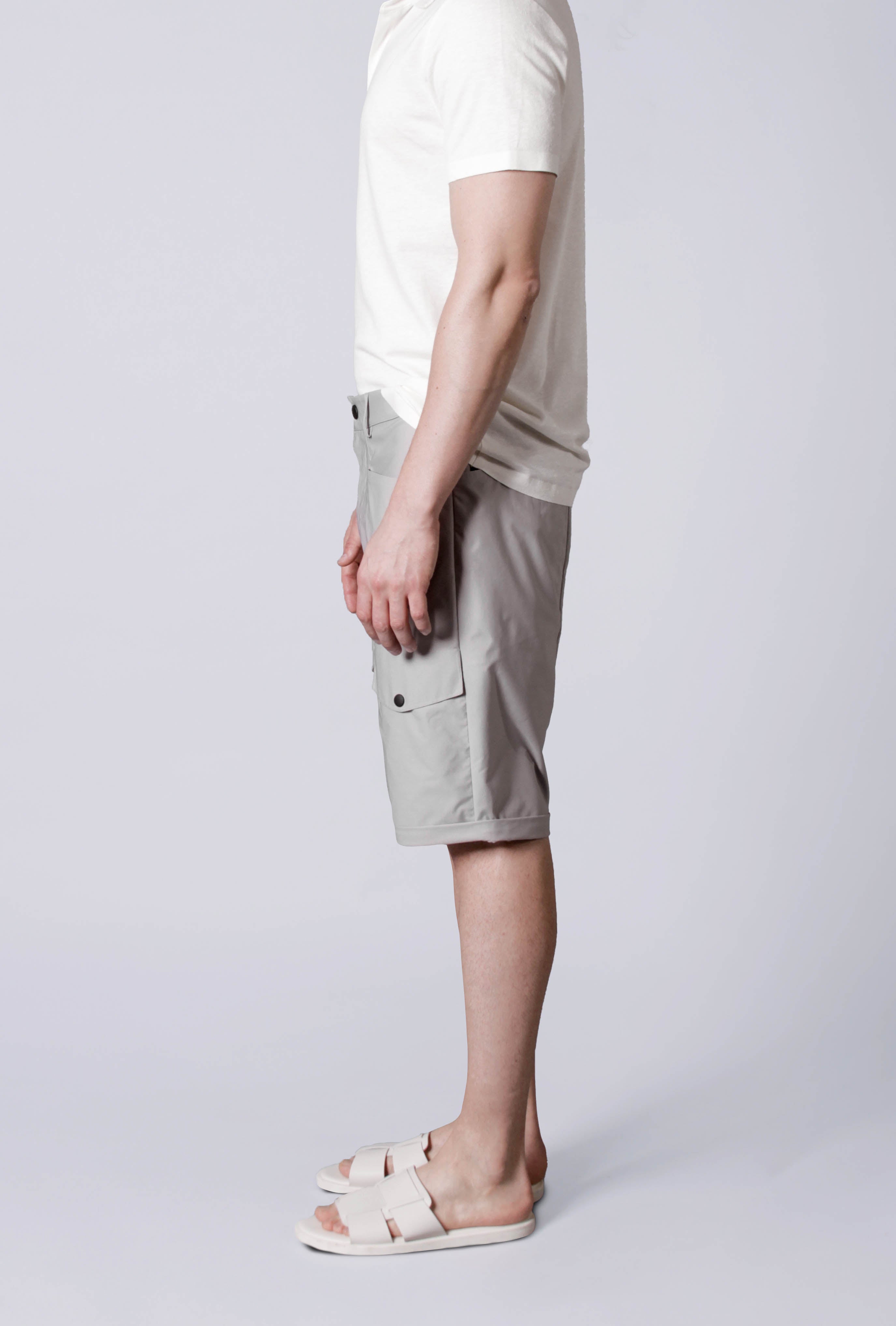 #color_ultimate grey