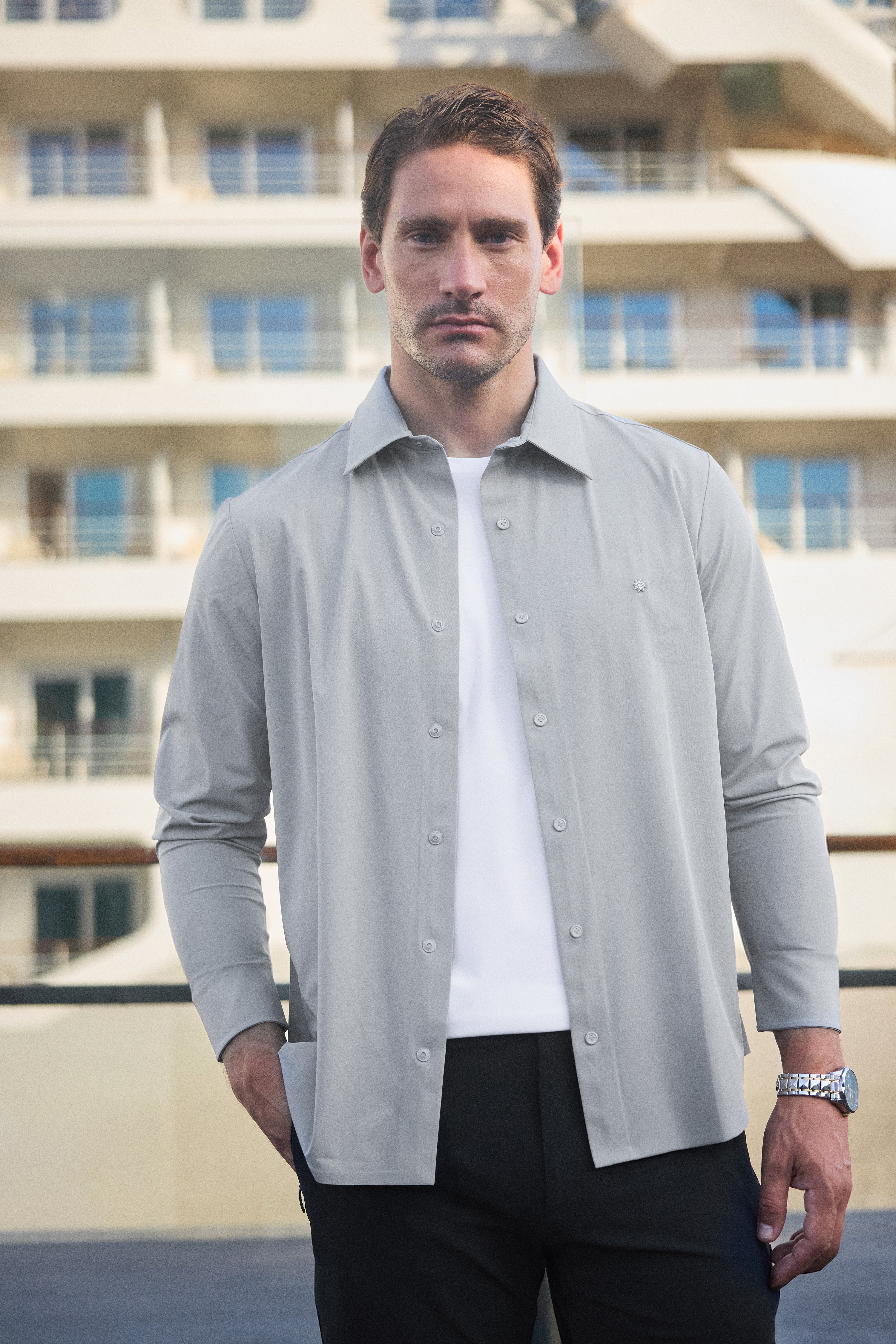 #color_ultimate grey