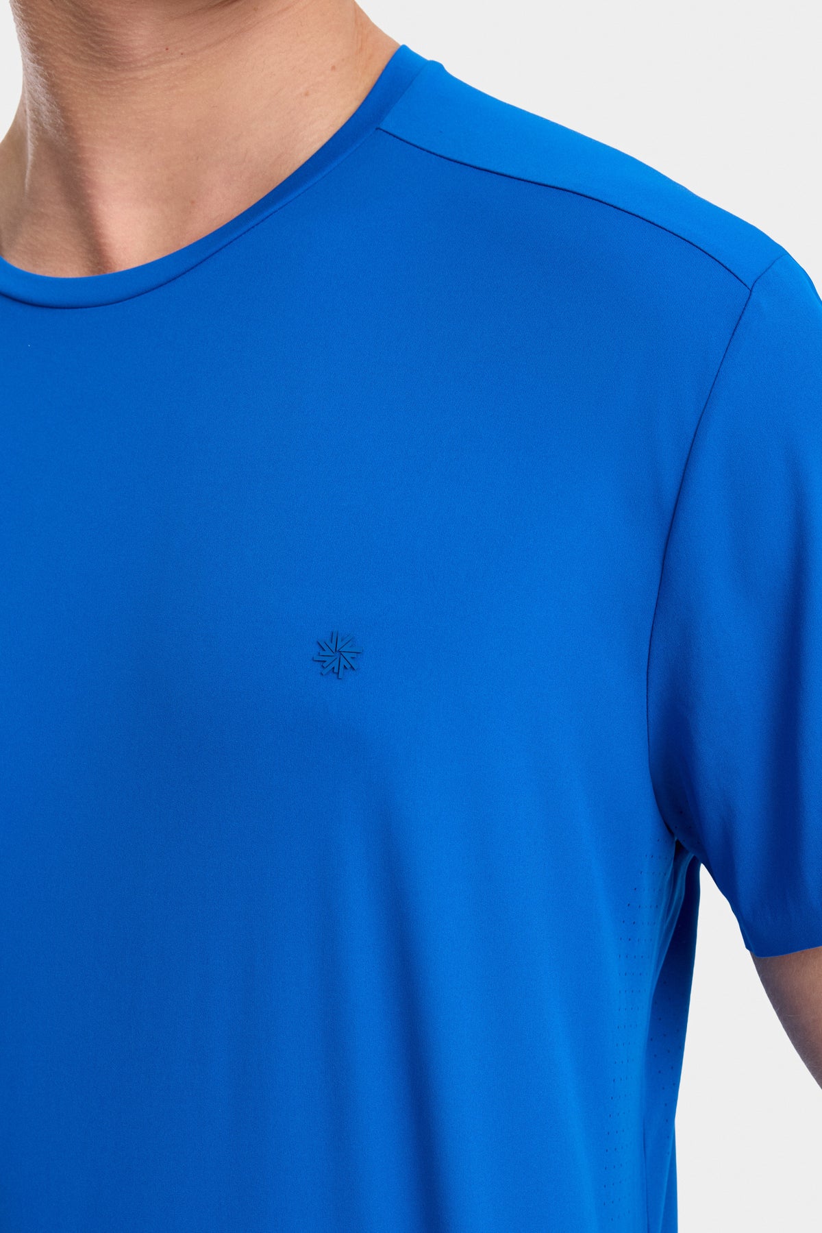 EXTRA LIGHT TECH T-SHIRT