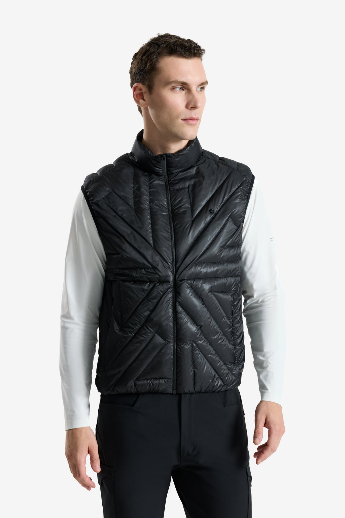 EXTRA LIGHT DOWN VEST
