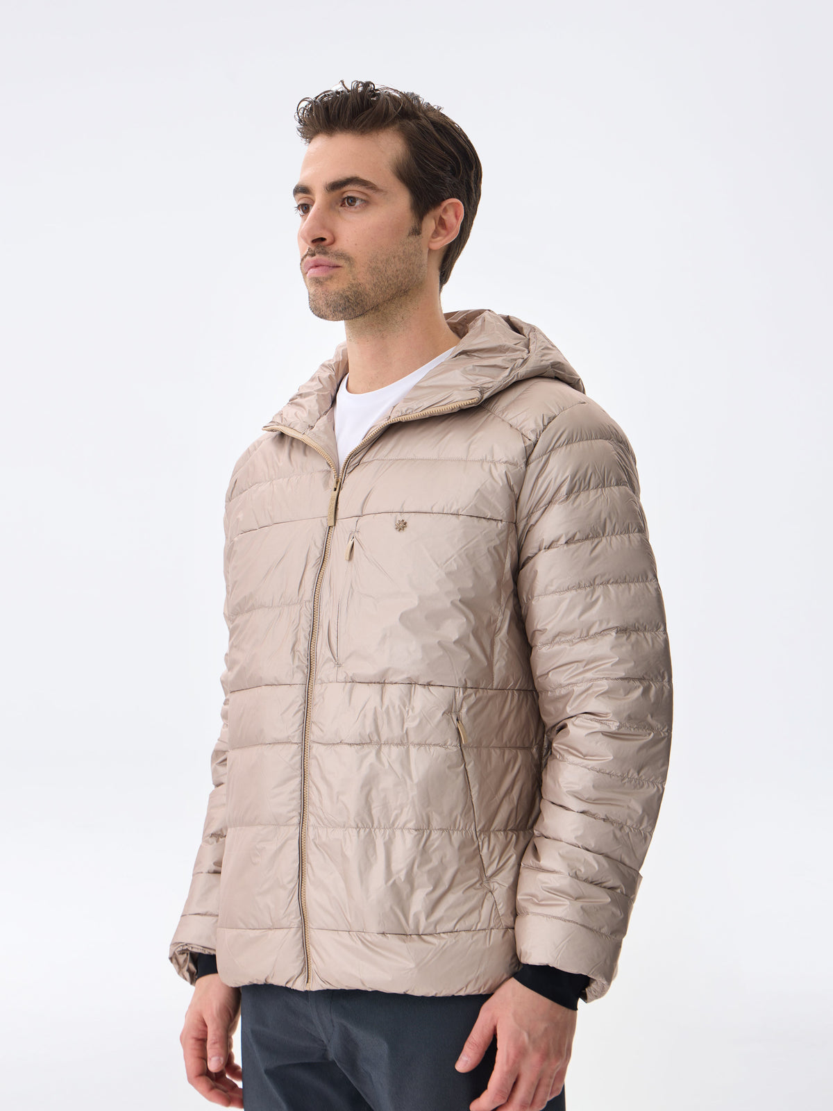 HOODED BOLD DAUNENJACKE